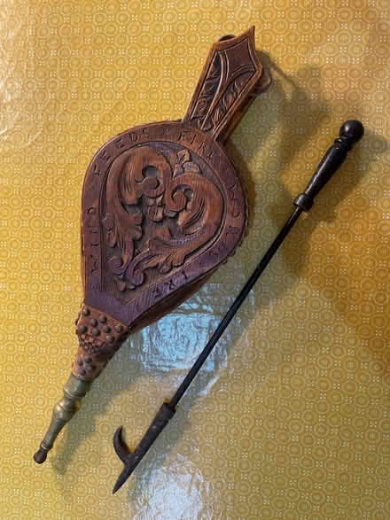 Photo of free Fireside bellows and poker (Craigie PH2) #1