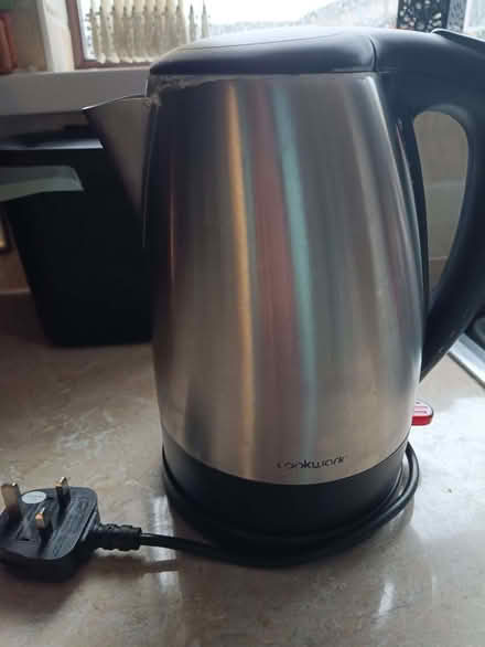 Photo of free Electric kettle (Ballyduff BT36) #1