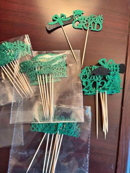 Photo of free Graduation Cupcake Decorations (Innsbrook area of Glen Allen) #1