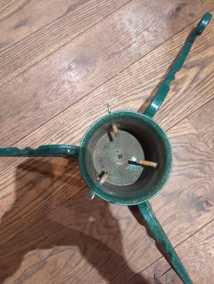 Photo of free Christmas tree stand (Stow-on-the-Wold GL54) #2