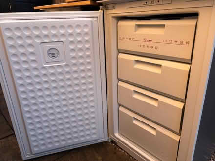 Photo of free NEFF Integrated Freezer (Radcliffe on Trent NG12) #1