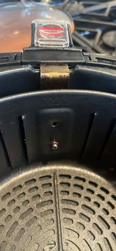 Photo of free Insignia air fryer (Jersey City) #2