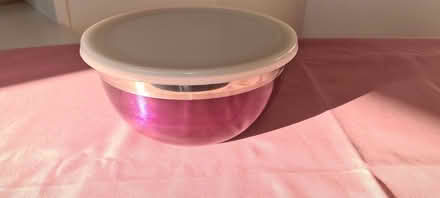Photo of free Set of 3 nesting bowls with lids (Honor Oak SE23) #1