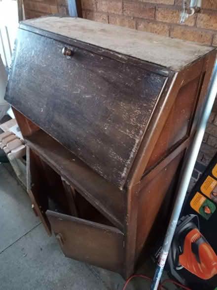 Photo of free bureau for upcycling (Countesthorpe) #1