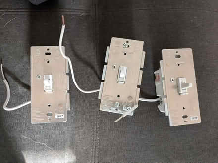 Photo of free 3 Zwave smart dimmers w/ hub (Upper Queen Anne) #1