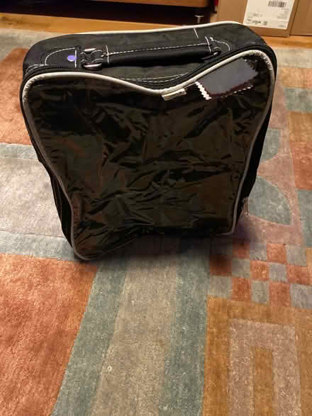 Photo of free see through topped carry case (Colnbrook SL3) #1