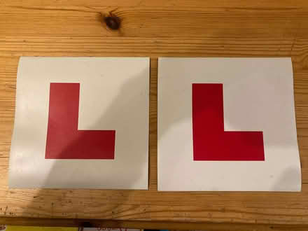 Photo of free Magnetic L plates (CT5) #1