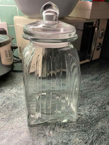 Photo of free Large glass storage jar (Halesowen B63) #1