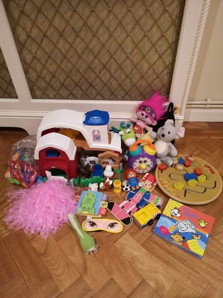 Photo of free Toy farm, soft toys, book etc (SL6 maidenhead) #1