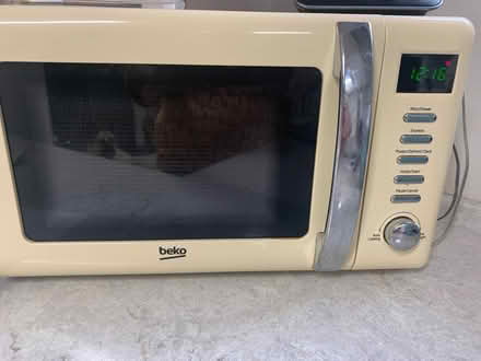 Photo of free Cream Beko Microwave (Frant TN3) #2