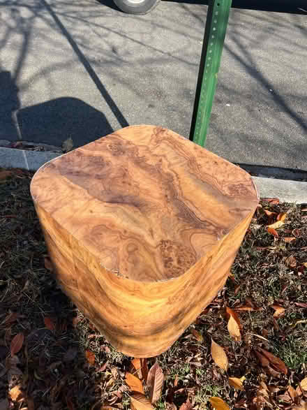 Photo of free Mid century (?) side table (20012) #3