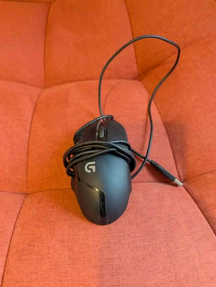 Photo of free Logitech G402 mouse (Bermondsey, SE1) #1