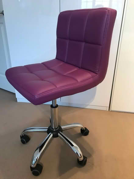 Photo of free Purple office chair (Kew TW9) #2