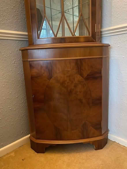 Photo of free Corner Display Cabinet - Vintage Style (Wistaston CW2) #4
