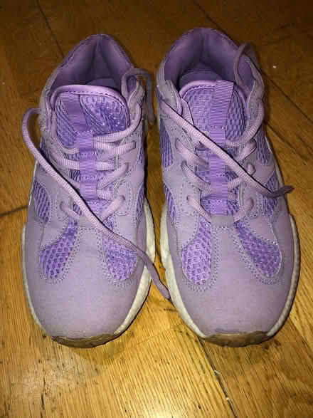 Photo of free EGO Size 5.5 trainers (E2 Bethnal Green) #1