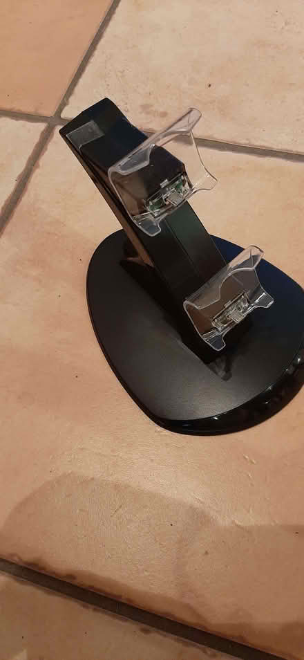Photo of free PS4 dual sense charging stand (Walton Manor OX2) #1
