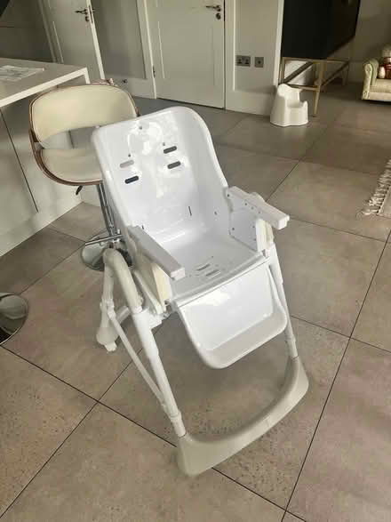Photo of free Baby high chair (Sallynoggin / Killiney) #3
