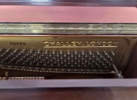 Photo of free Piano (CT1) #4