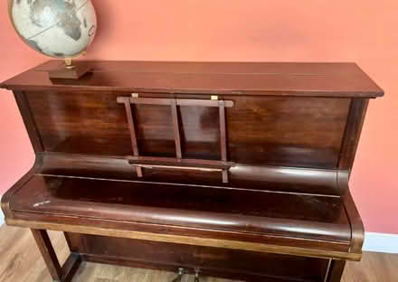 Photo of free Piano (CT1) #2