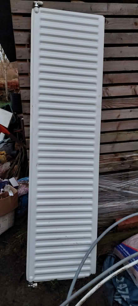 Photo of free radiator... (Grinshill SY4) #1
