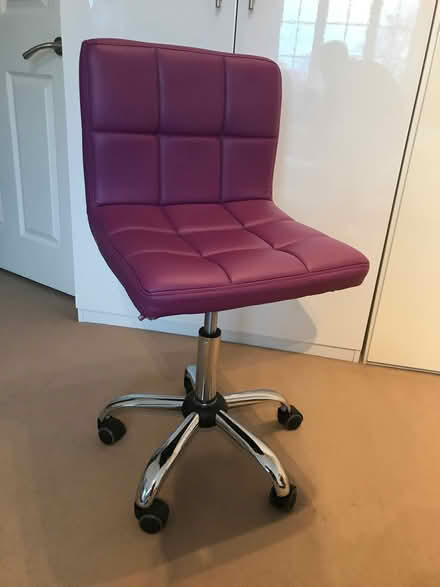 Photo of free Purple office chair (Kew TW9) #1