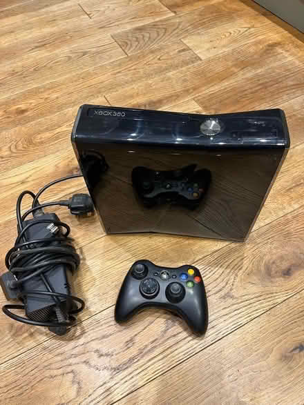 Photo of free Xbox 360 (Harrogate HG2) #1