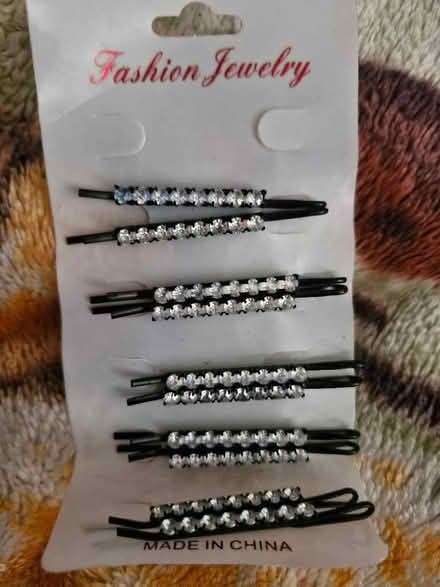 Photo of free Hair clips (Grove Park SE9) #1
