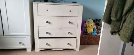 Photo of free Cream painted chest of drawers (East Barnet EN4) #1