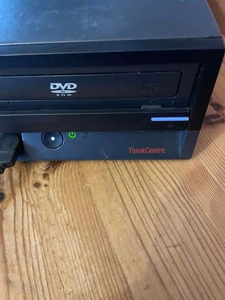 Photo of free IBM ThinkCentre Desktop PC Keyboard Mouse & Screen WindowsXP (Gatebeck LA8) #2