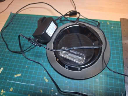 Photo of free JBL iPod dock (DE15 0DD) #3