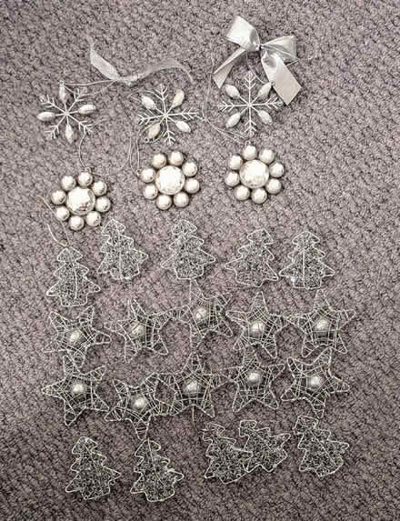 Photo of free Decorations (Mudeford BH23) #1