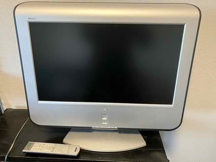 Photo of free 24inch flat screen Sony TV (North Sunnyvale) #1