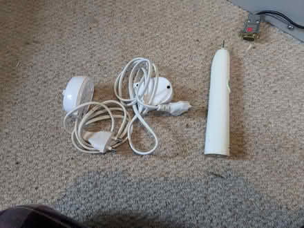 Photo of free Electric toothbrush and plugs (Hollingdean BN1) #1