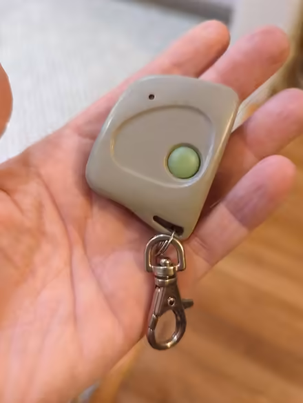 Photo of free Garage door opener keychain (20910) #1