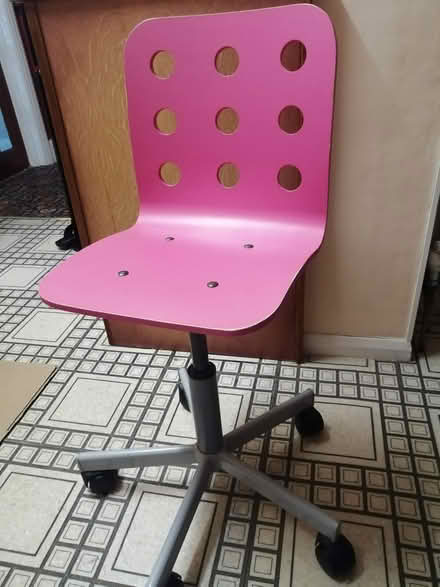 Photo of free Chair (welling - DA16) #1