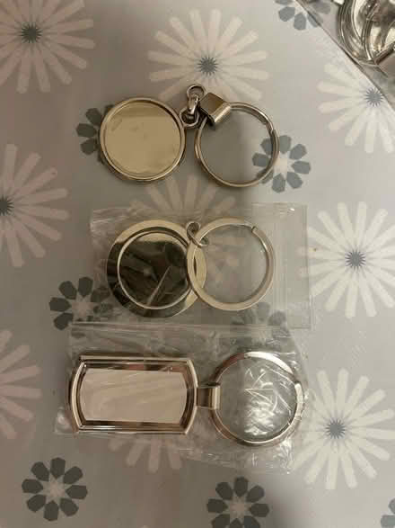 Photo of free Keyrings (IG2) #2