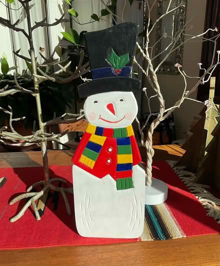 Photo of free Wooden snowman decoration (Wonderland Hill, Boulder) #1