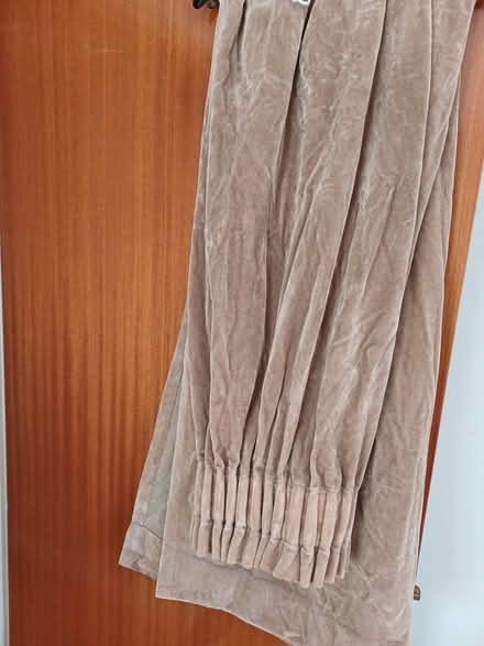 Photo of free Curtains (BT8) #1