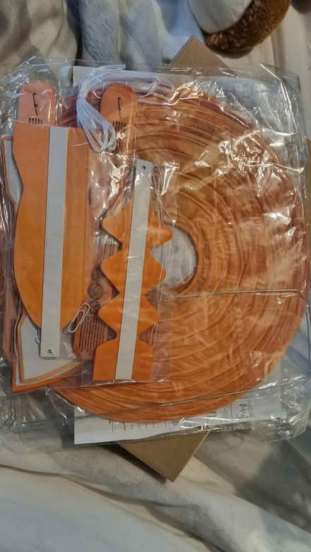 Photo of free Paper decoration set (Withington) #2