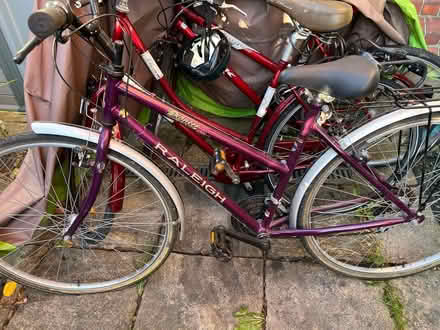 Photo of free Woman bike (University Area RG6) #1
