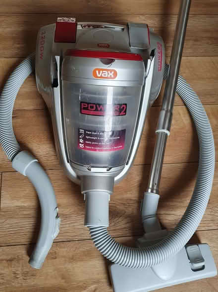 Photo of free Vax Vacuum Cleaner (Tottenham N18) #1
