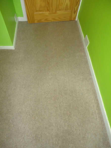 Photo of free Hallway or box room carpet (New Mills SK22) #1