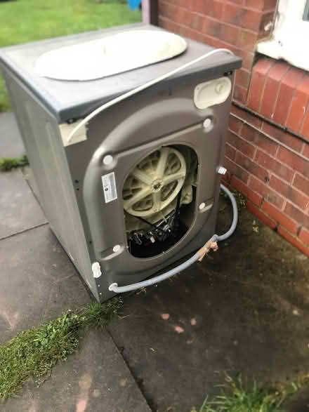 Photo of free 9KG Hotpoint Smart (Manchester) #3