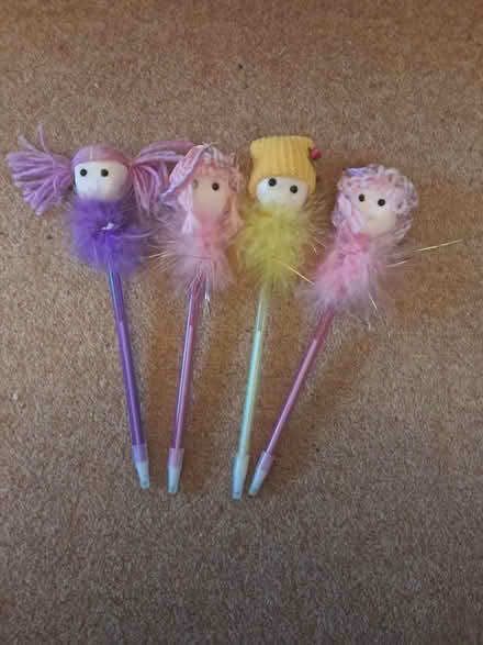 Photo of free Doll Pens (Phoenix Drive ME18) #1