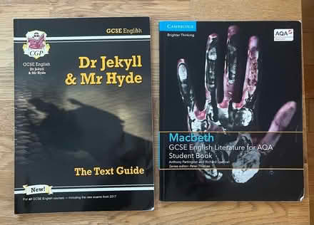 Photo of free GCSE English Literature Guides (Harrogate HG2) #1