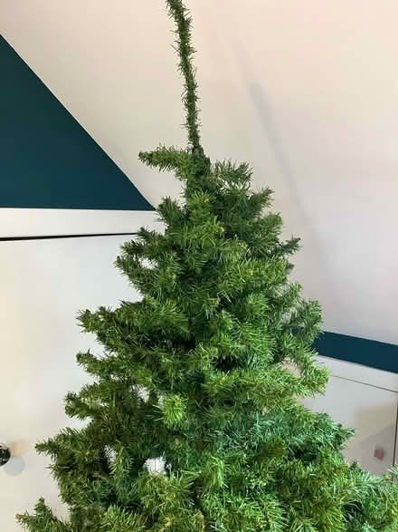 Photo of free 5ft artificial Xmas tree (Scotstounhill G14) #2