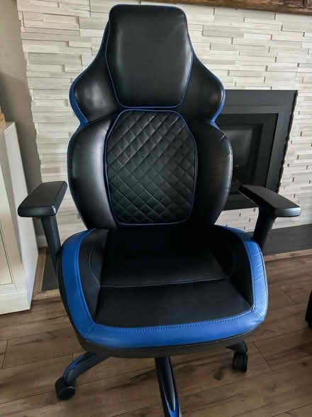 Photo of free Gamer Chairs (Castro Valley) #1