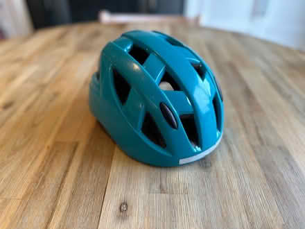 Photo of free Kids child’s cycle skateboard helmet small 51-54cm (Princes Risborough HP27) #1