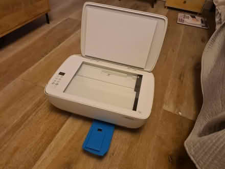 Photo of free HP Deskjet Printer (TW2 Whitton) #3