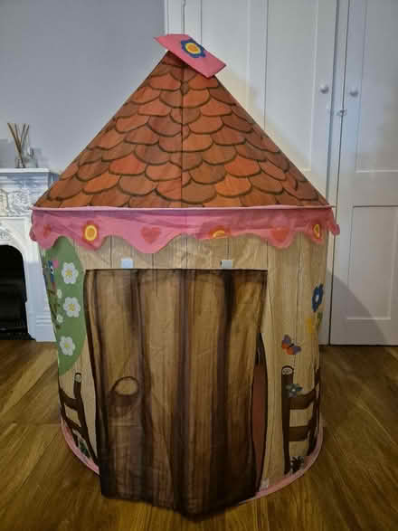 Photo of free Kids tent (Streatham SW16) #2